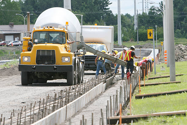 Best Commercial Concrete Services in Gallatin, MO